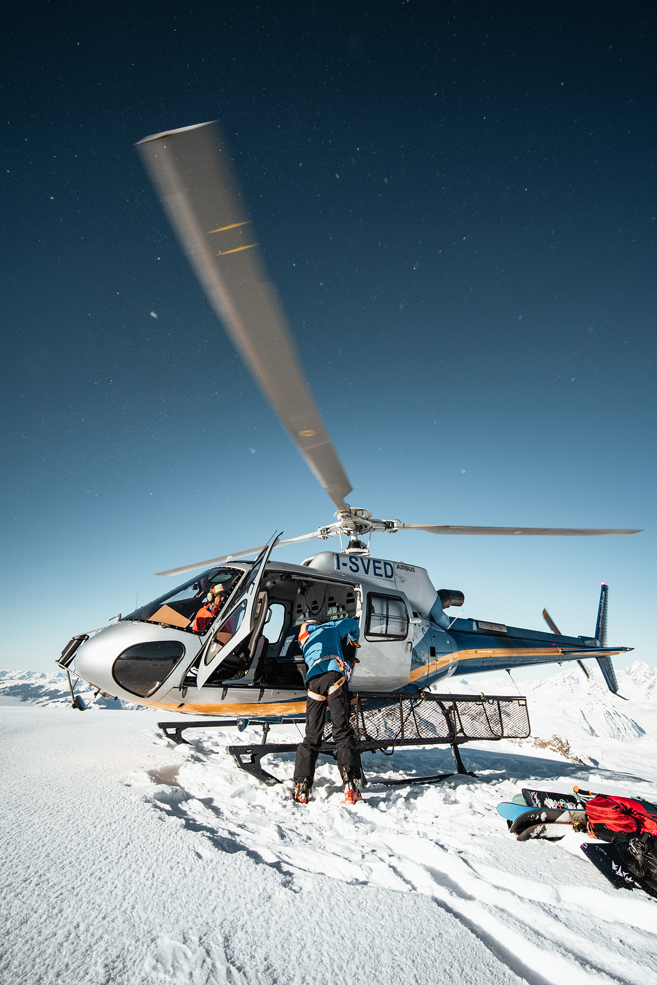 Heli-Skiing in The Alps | Exclusive Alpine Skiing Adventures with