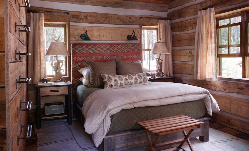 taylor river lodge bedroom