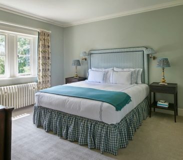 Tranquil Blue Bedroom at Keepers Cottage with Eleven Experience